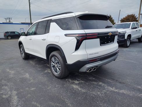 New 2026 Chevrolet Traverse LT w/ LPO, Floor Liner Package image 6