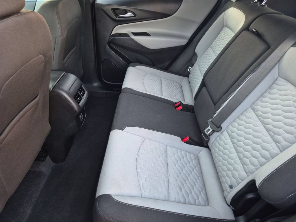 Used 2020 Chevrolet Equinox LS w/ LS Convenience Package FWD image 24
