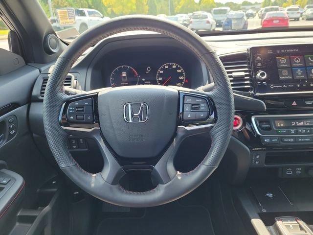 Certified 2024 Honda Ridgeline Black Edition image 10