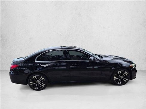 Used 2022 Mercedes-Benz C 300 Sedan image 4