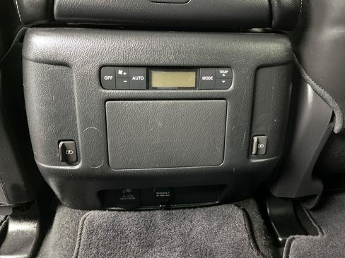 Used 2020 Nissan Armada SL w/ Premium Package AWD/4WD image 13