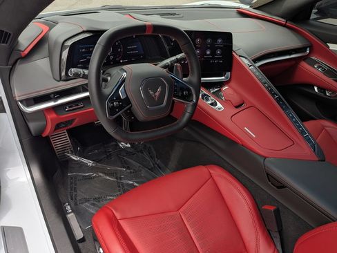 Used 2021 Chevrolet Corvette Stingray Premium Cpe w/ Z51 Performance Package RWD image 20