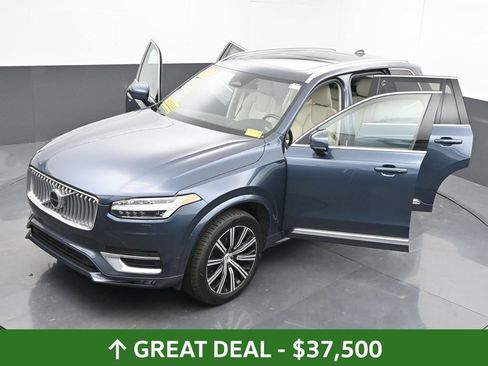Used 2023 Volvo XC90 B6 Plus AWD/4WD image 64