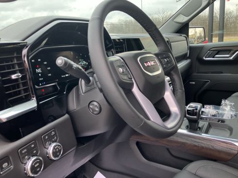 New 2026 GMC Sierra 1500 SLT w/ SLT Premium Package image 9