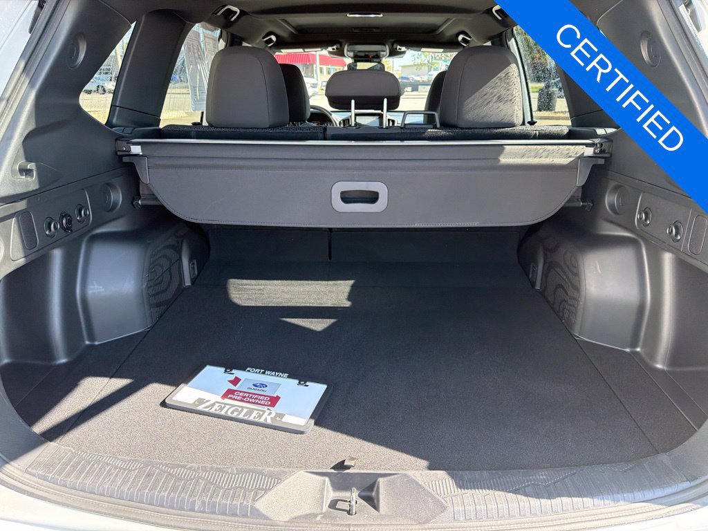 Certified 2025 Subaru Forester Premium AWD/4WD image 27