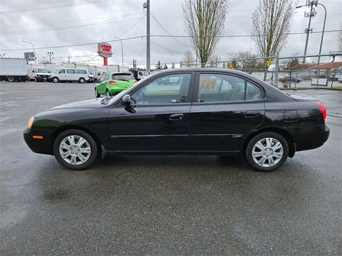 Used 2003 Hyundai Elantra GLS image 6