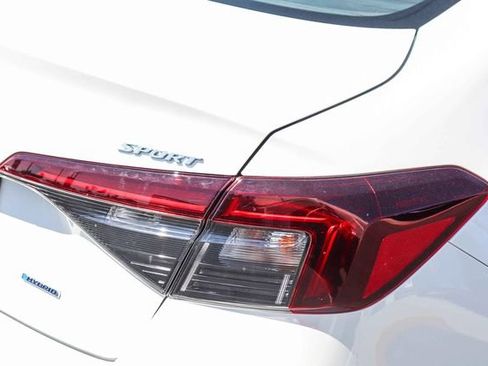 Used 2025 Honda Civic Sport image 9