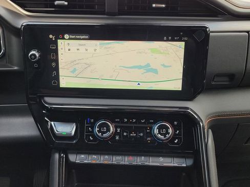 New 2026 GMC Sierra 1500 AT4 w/ AT4 Premium Package AWD/4WD image 13