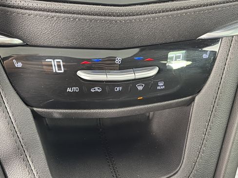 Certified 2023 Cadillac XT5 Premium Luxury image 25