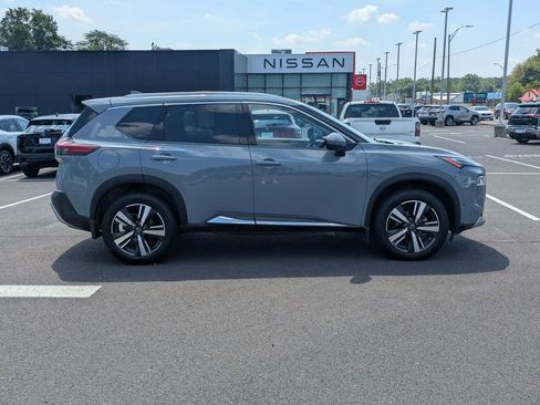 Used 2023 Nissan Rogue Platinum w/ Platinum Premium Package image 8