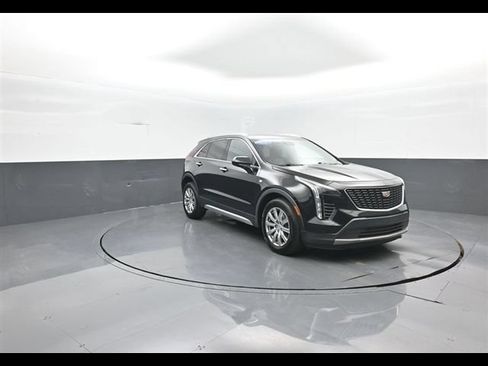Used 2020 Cadillac XT4 Premium Luxury w/ Driver Awareness Package AWD/4WD image 2