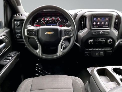 Used 2023 Chevrolet Silverado 2500 Custom w/ Custom Value Package AWD/4WD image 5