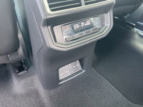 New 2026 Volkswagen Atlas Peak Edition AWD/4WD image 26