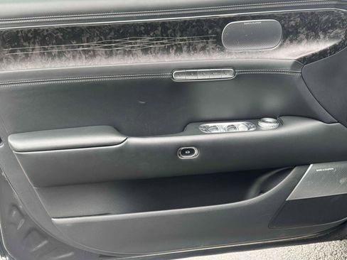 Used 2023 Genesis G90 3.5T image 18