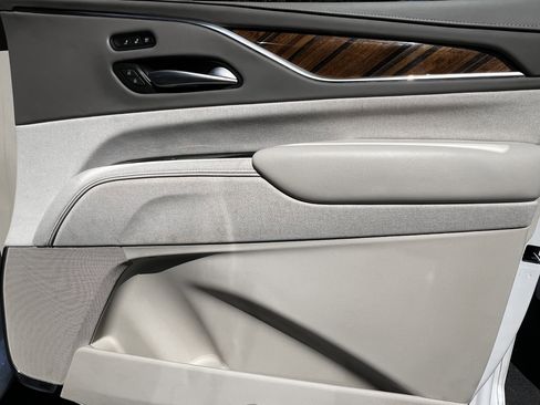 Used 2023 Cadillac Escalade ESV Premium Luxury Platinum w/ LPO, Radiant Package image 42