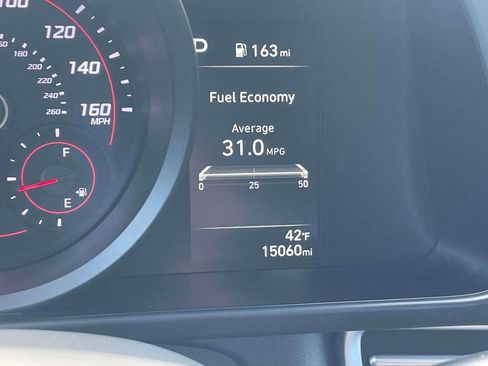 Used 2023 Hyundai Elantra SEL w/ Cargo Package FWD image 24