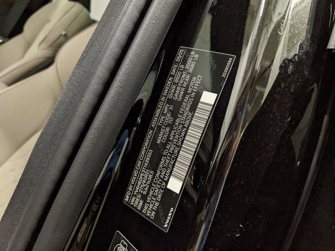 New 2026 Volvo XC90 T8 Plus image 30