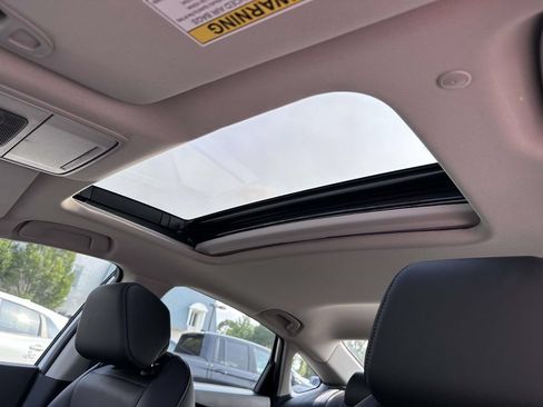 Used 2024 Honda Accord EX-L image 13