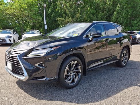 Used 2018 Lexus RX 350L Luxury w/ Accessory Package AWD/4WD image 3