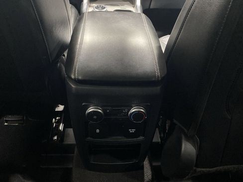 Used 2021 Ford Explorer Limited w/ Equipment Group 301A image 21