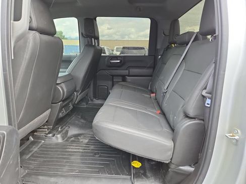Used 2021 GMC Sierra 2500 4x4 Crew Cab w/ Fleet Convenience Package image 26