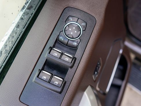 Used 2018 Ford F150 King Ranch w/ Equipment Group 601A Luxury image 18