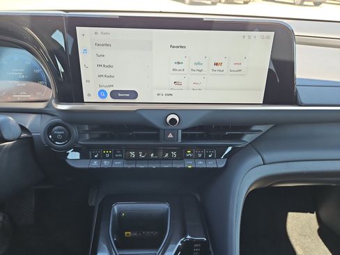 Used 2025 Toyota Crown Nightshade image 26