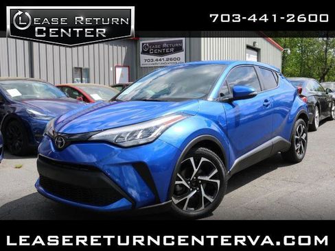 Used 2021 Toyota C-HR XLE FWD image 1
