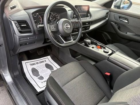 Certified 2023 Nissan Rogue SV image 22