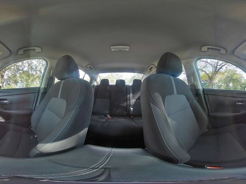 Used 2025 Nissan Sentra SV FWD image 41