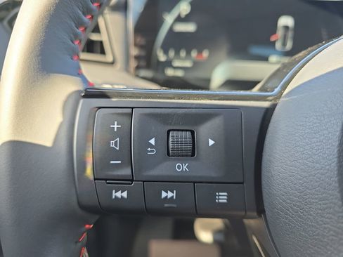 New 2026 Nissan Kicks SR w/ SR Premium Package FWD image 20