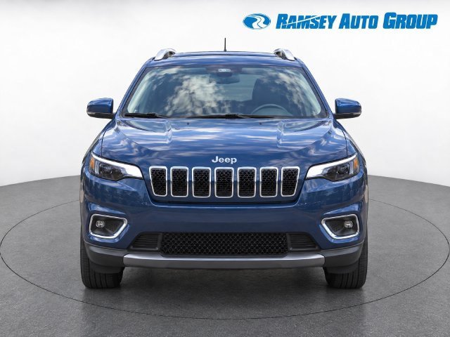 Used 2019 Jeep Cherokee Limited AWD/4WD image 5