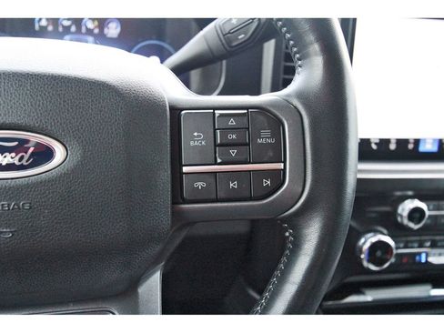 Used 2023 Ford F250 Lariat w/ Sport Appearance Package AWD/4WD image 24
