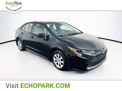 Used 2025 Toyota Corolla LE