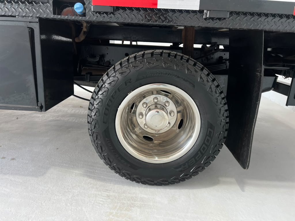 Used 2022 Ford F350 XL w/ Power Equipment Group AWD/4WD image 25