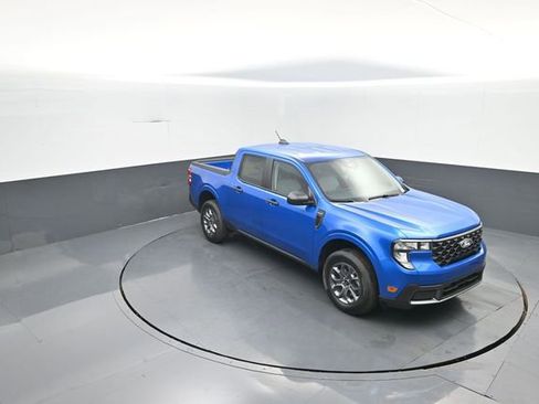 New 2026 Ford Maverick XLT image 17