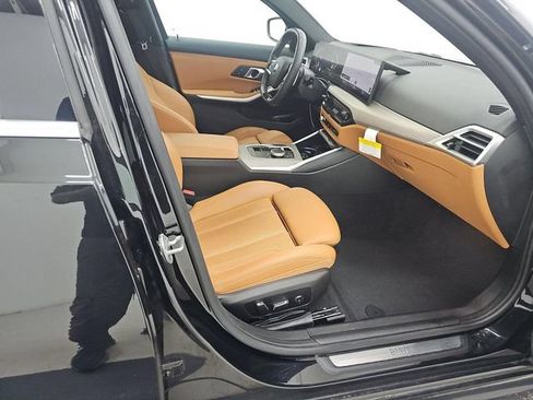 Used 2025 BMW 330i xDrive Sedan AWD/4WD image 9