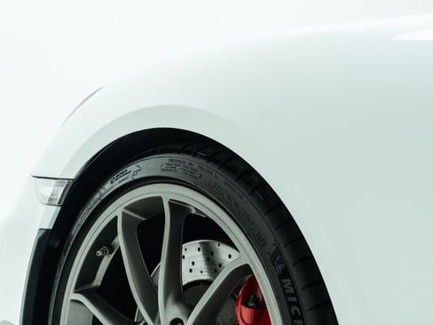 Used 2016 Porsche Cayman GT4 RWD image 22