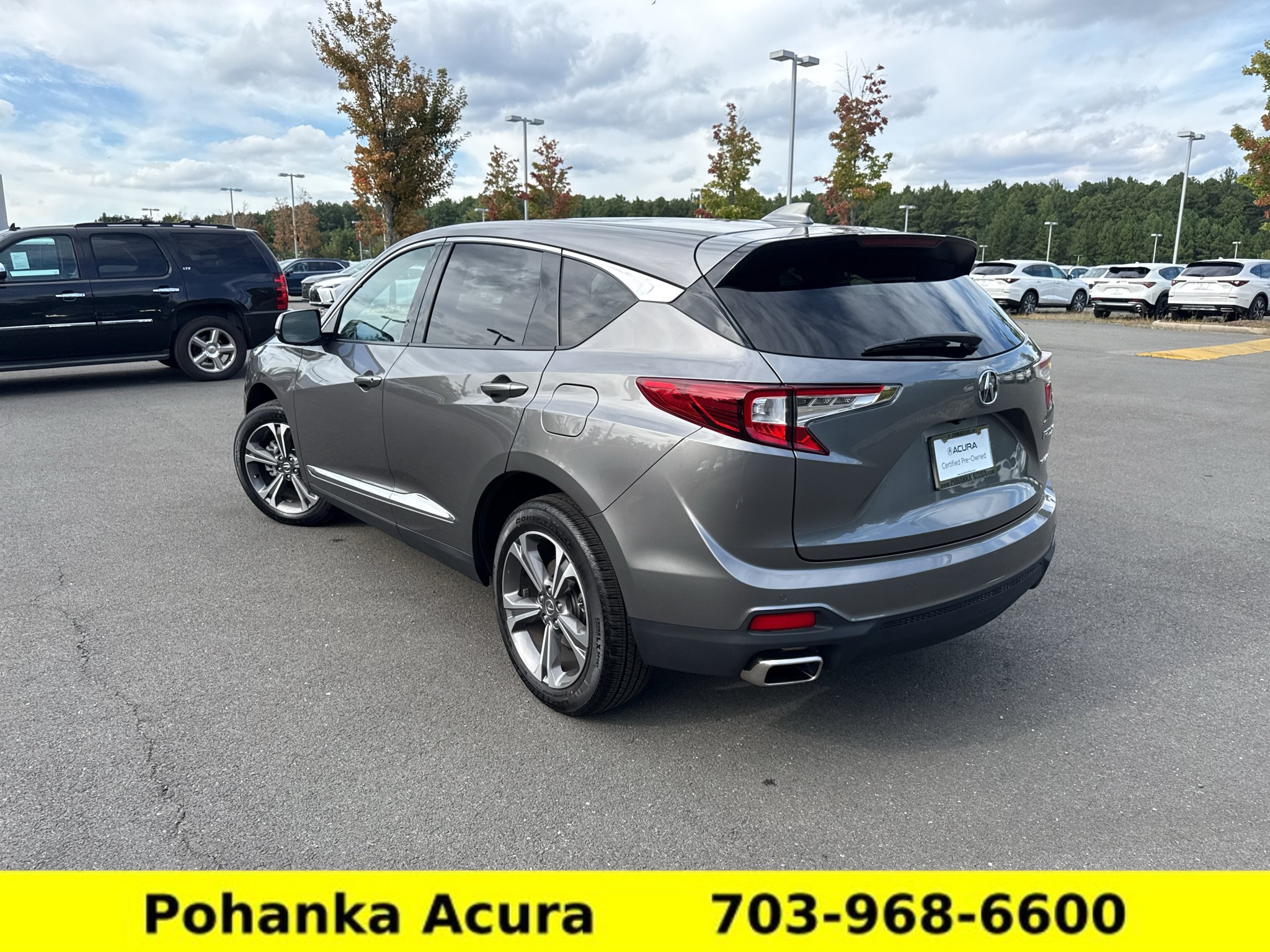 Used 2025 Acura RDX w/ Technology Package AWD/4WD image 5