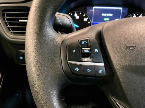 Used 2021 Ford Escape SE image 22