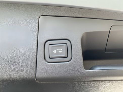 Certified 2024 Cadillac XT5 Premium Luxury image 13