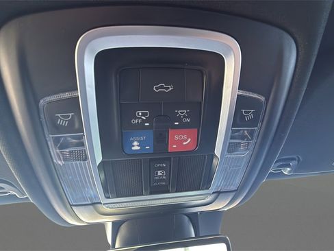 Used 2023 RAM 1500 Limited image 22