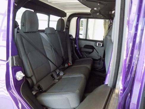 New 2026 Jeep Gladiator Sport image 28