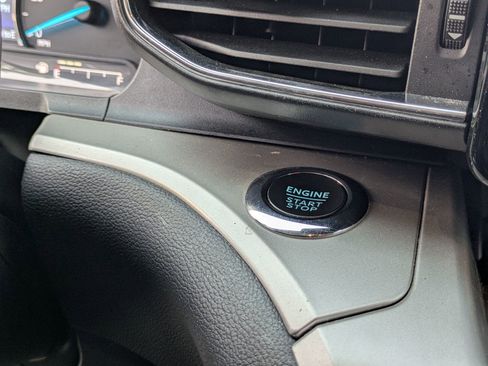 Certified 2022 Ford Explorer XLT w/ Equipment Group 202A image 25