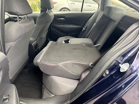 Used 2020 Toyota Corolla LE image 20