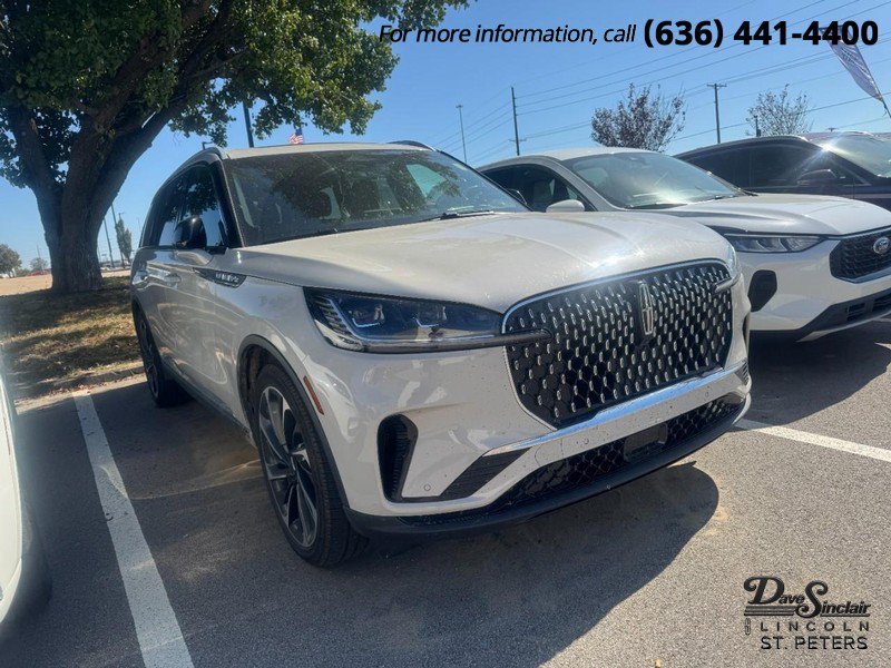 Used 2025 Lincoln Aviator Reserve w/ Illumination Package RWD image 1