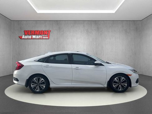 Used 2017 Honda Civic EX-T image 8