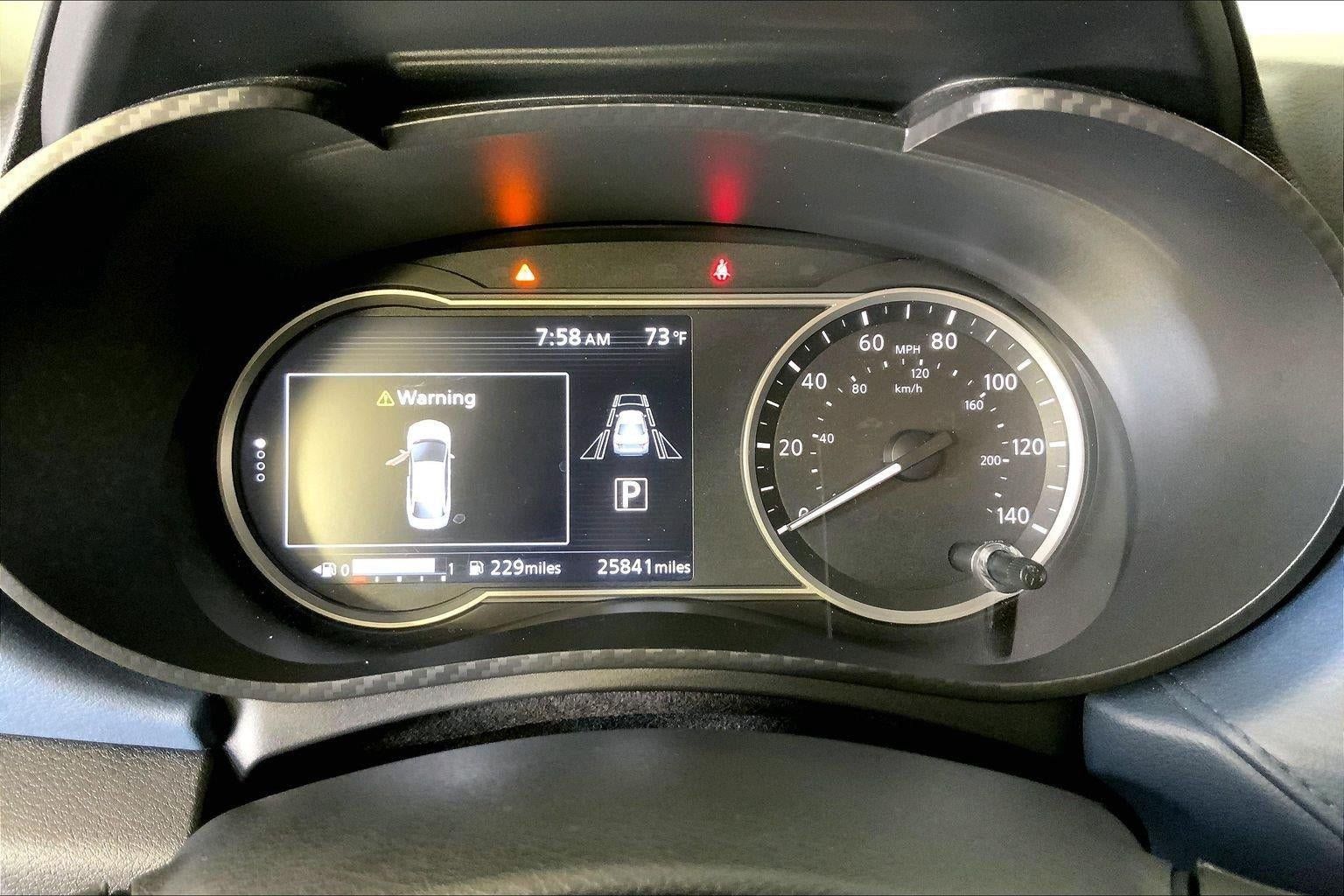 Used 2025 Nissan Versa SV FWD image 12
