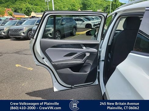 New 2026 Volkswagen Tiguan SE AWD/4WD image 47