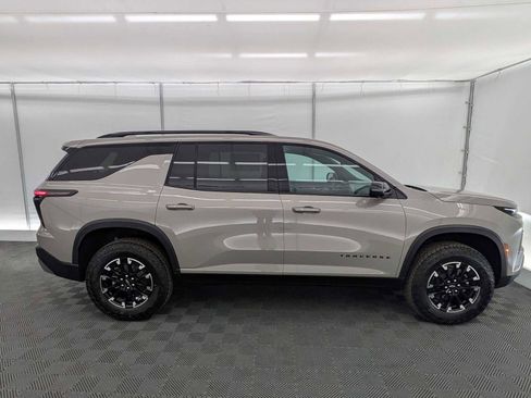 New 2026 Chevrolet Traverse Z71 image 7